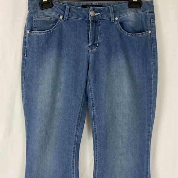 Rewash Real Curve Extreme Flare Jeans Size 9 - Picture 2 of 8